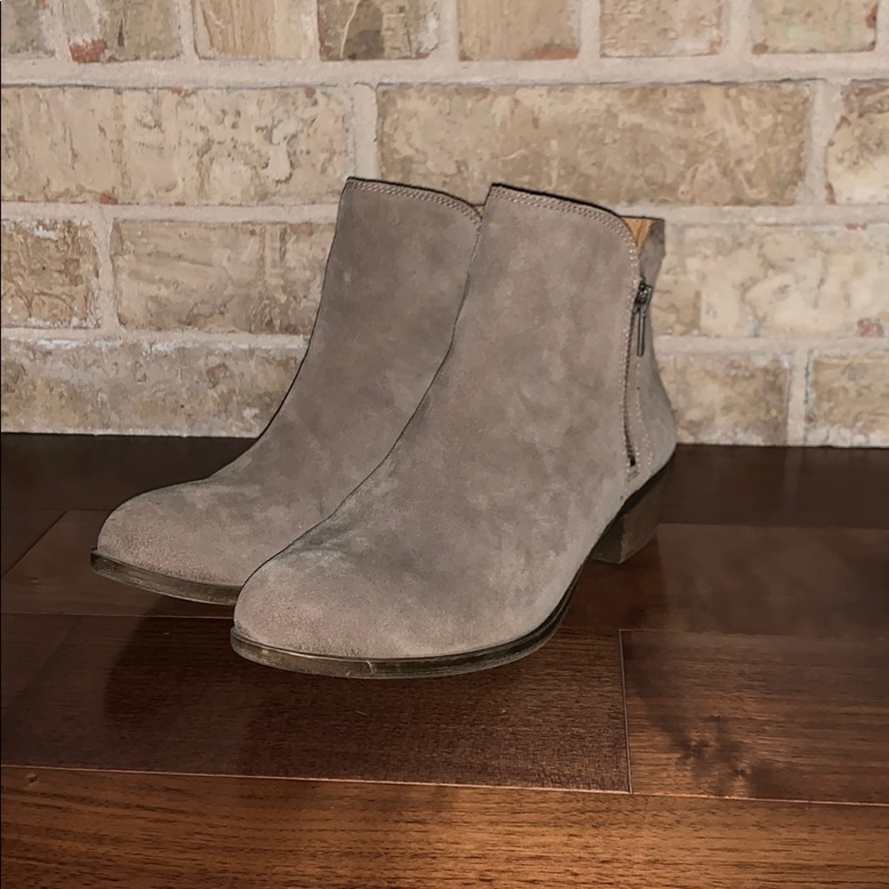 Lucky brand bootie